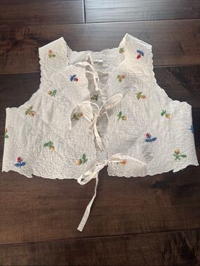 Anthropologie White Embroidered Tie-Front vest